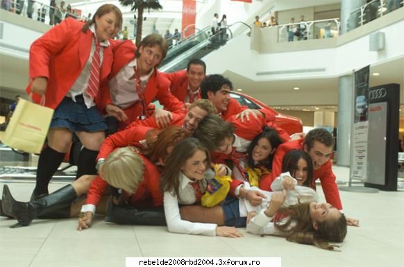ReBeLdE - daniela4ever - ReBeLdE